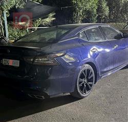 نيسان ماكسيما